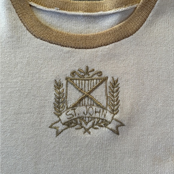 St John medium Santana Knit Sweater Cream Ivory with metallic gold crest - Picture 5 of 12